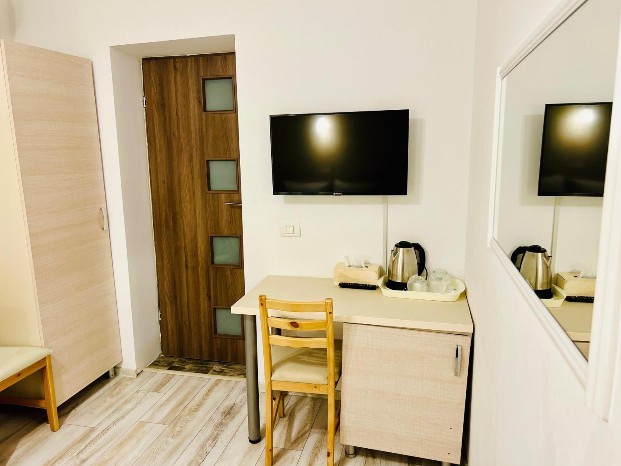 Hotel Marina Srl Bucureşti Exterior foto